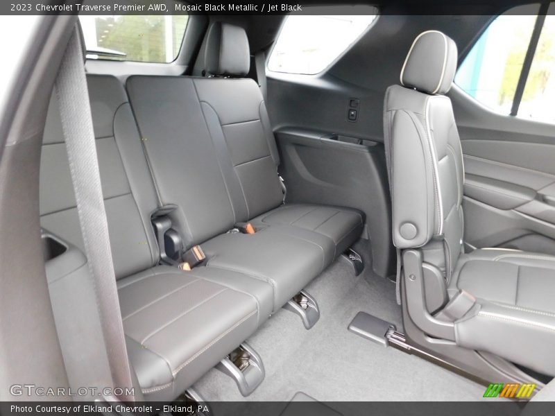 Mosaic Black Metallic / Jet Black 2023 Chevrolet Traverse Premier AWD