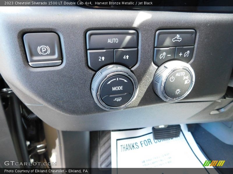 Controls of 2023 Silverado 1500 LT Double Cab 4x4