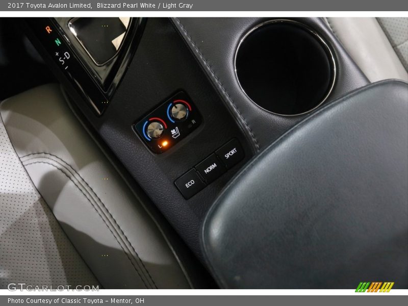 Blizzard Pearl White / Light Gray 2017 Toyota Avalon Limited