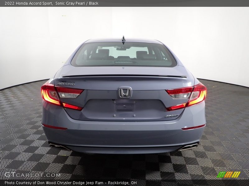 Sonic Gray Pearl / Black 2022 Honda Accord Sport