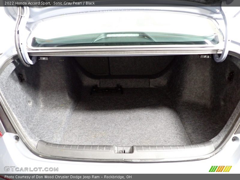 Sonic Gray Pearl / Black 2022 Honda Accord Sport