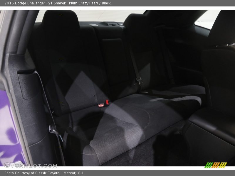 Plum Crazy Pearl / Black 2016 Dodge Challenger R/T Shaker