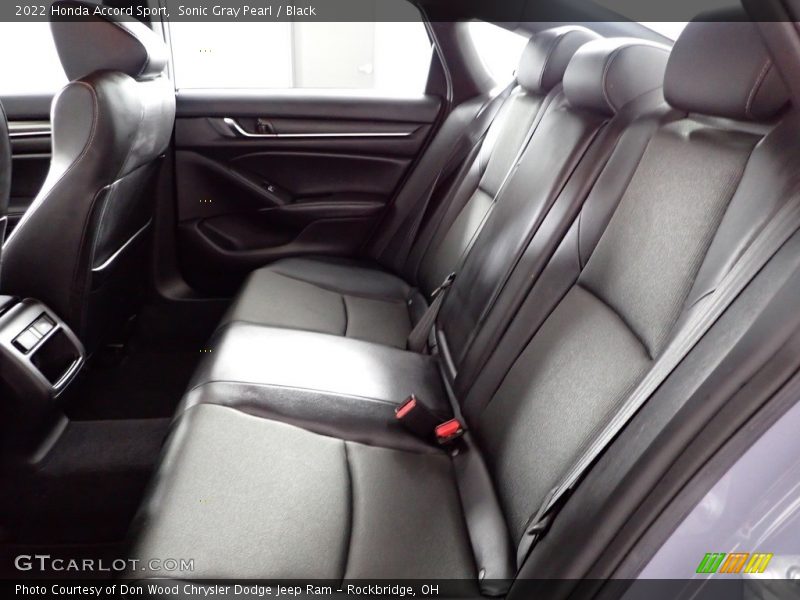 Sonic Gray Pearl / Black 2022 Honda Accord Sport