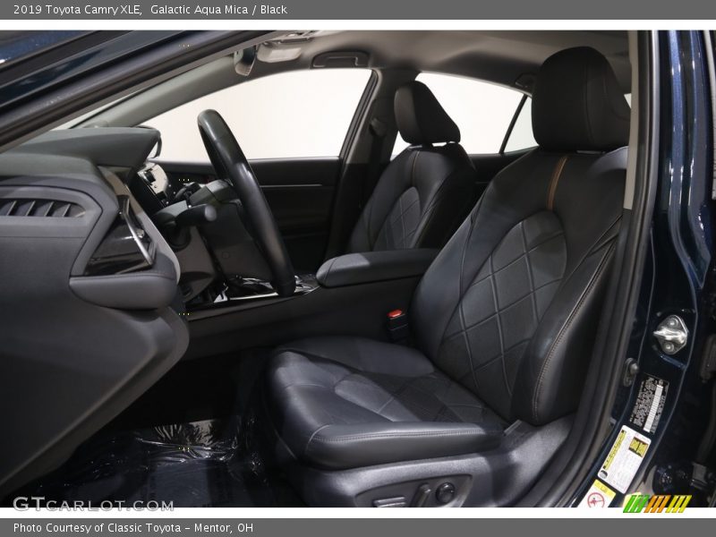 Galactic Aqua Mica / Black 2019 Toyota Camry XLE