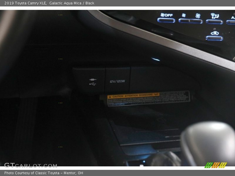 Galactic Aqua Mica / Black 2019 Toyota Camry XLE