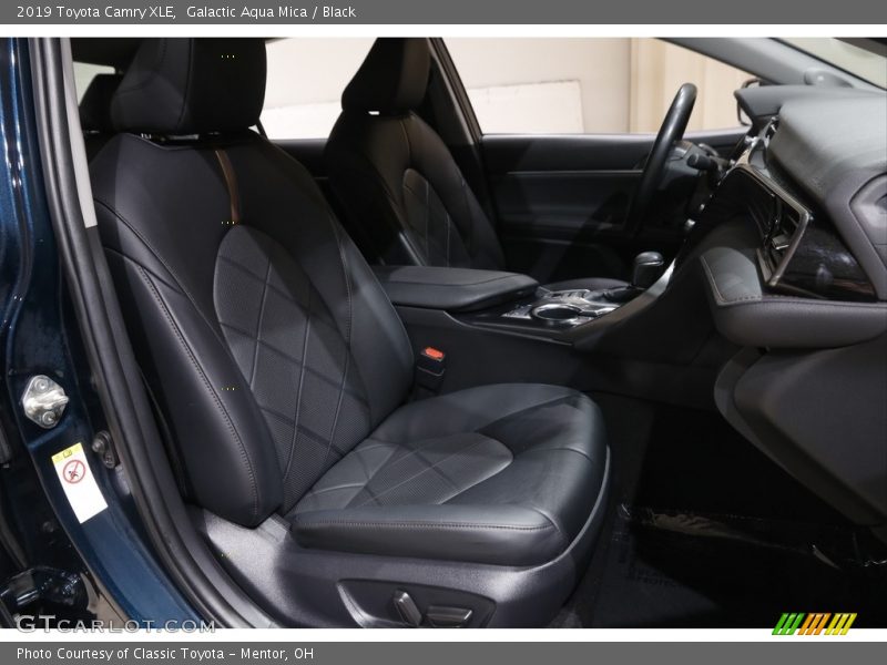 Galactic Aqua Mica / Black 2019 Toyota Camry XLE