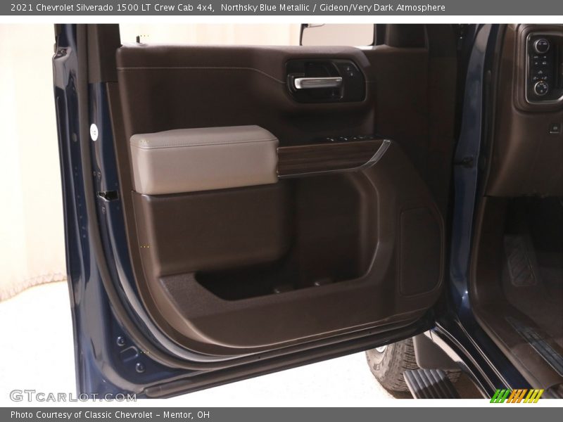 Northsky Blue Metallic / Gideon/Very Dark Atmosphere 2021 Chevrolet Silverado 1500 LT Crew Cab 4x4