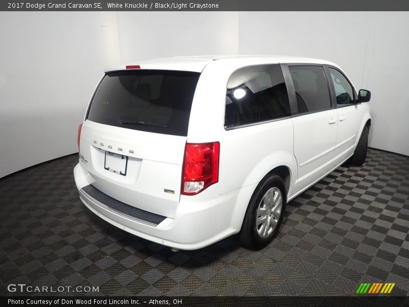 White Knuckle / Black/Light Graystone 2017 Dodge Grand Caravan SE