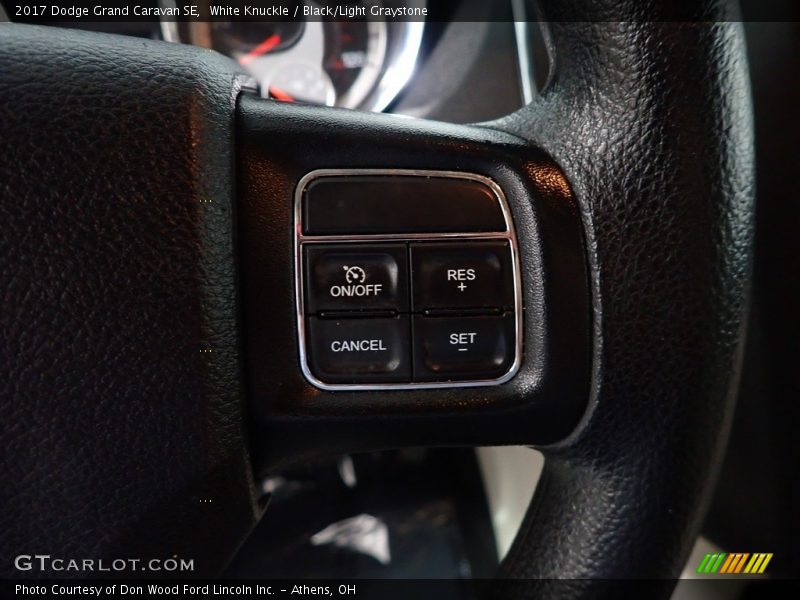 White Knuckle / Black/Light Graystone 2017 Dodge Grand Caravan SE