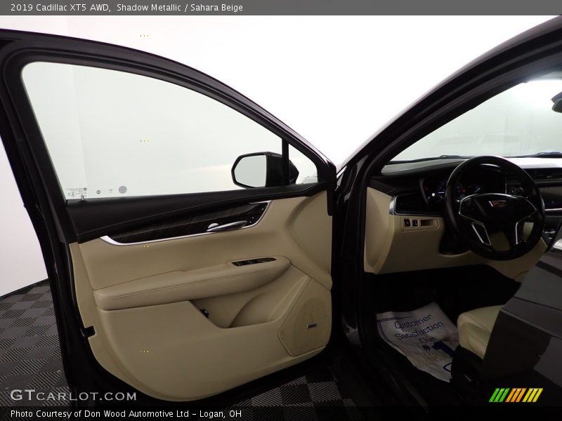 Shadow Metallic / Sahara Beige 2019 Cadillac XT5 AWD