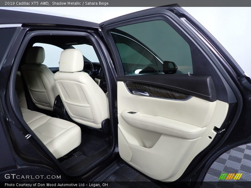 Shadow Metallic / Sahara Beige 2019 Cadillac XT5 AWD