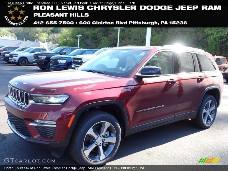 Velvet Red Pearl / Wicker Beige/Global Black 2023 Jeep Grand Cherokee 4XE