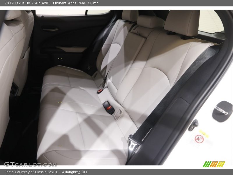 Eminent White Pearl / Birch 2019 Lexus UX 250h AWD