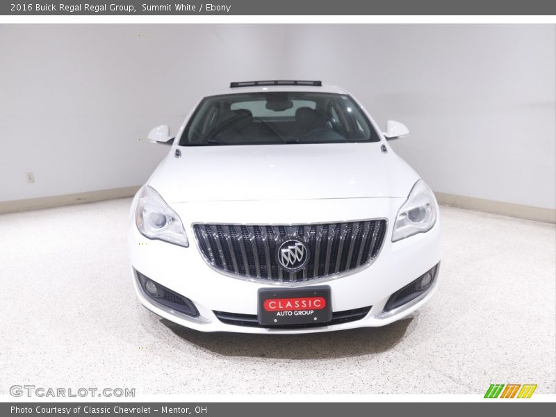 Summit White / Ebony 2016 Buick Regal Regal Group