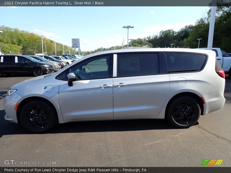 Silver Mist / Black 2023 Chrysler Pacifica Hybrid Touring L
