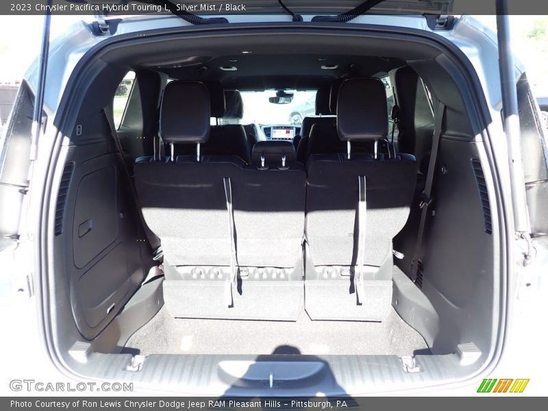 Silver Mist / Black 2023 Chrysler Pacifica Hybrid Touring L