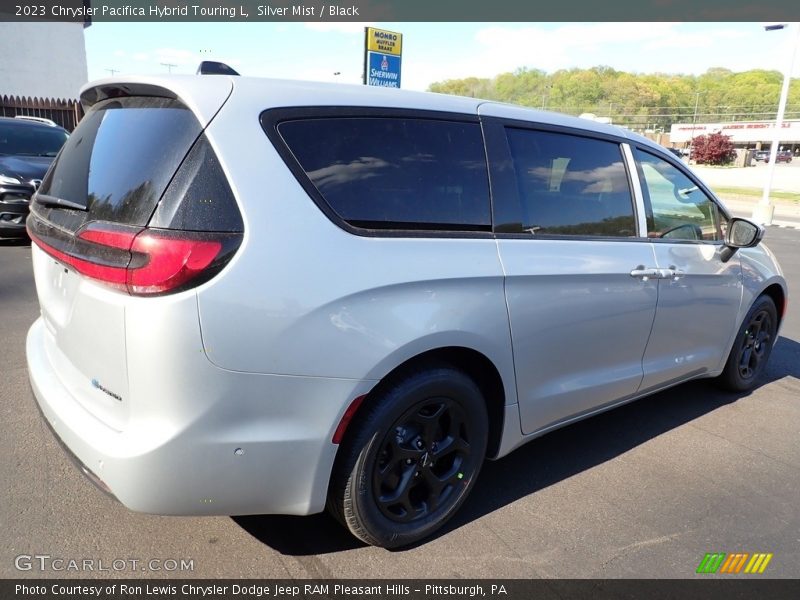 Silver Mist / Black 2023 Chrysler Pacifica Hybrid Touring L
