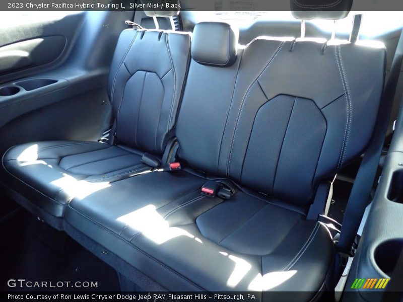Silver Mist / Black 2023 Chrysler Pacifica Hybrid Touring L