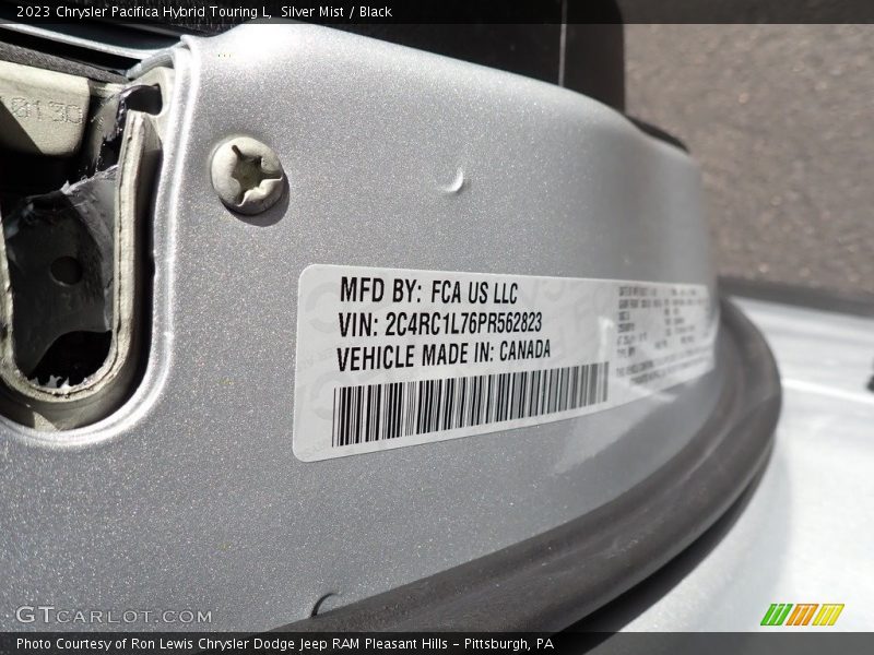 Silver Mist / Black 2023 Chrysler Pacifica Hybrid Touring L