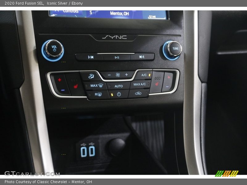 Iconic Silver / Ebony 2020 Ford Fusion SEL