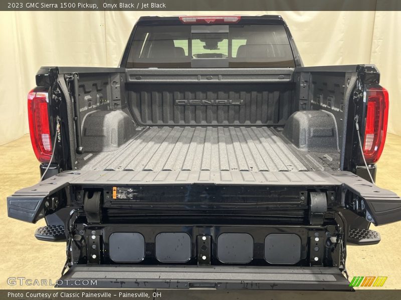 Onyx Black / Jet Black 2023 GMC Sierra 1500 Pickup