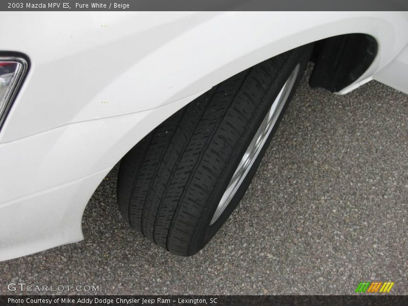 Pure White / Beige 2003 Mazda MPV ES