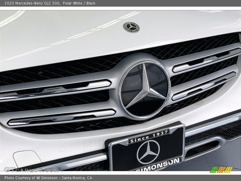 Polar White / Black 2020 Mercedes-Benz GLC 300