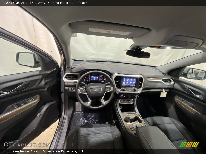 Sterling Metallic / Jet Black 2023 GMC Acadia SLE AWD