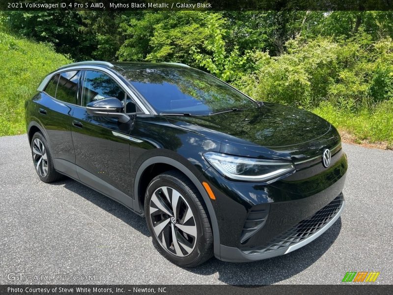 Front 3/4 View of 2021 ID.4 Pro S AWD