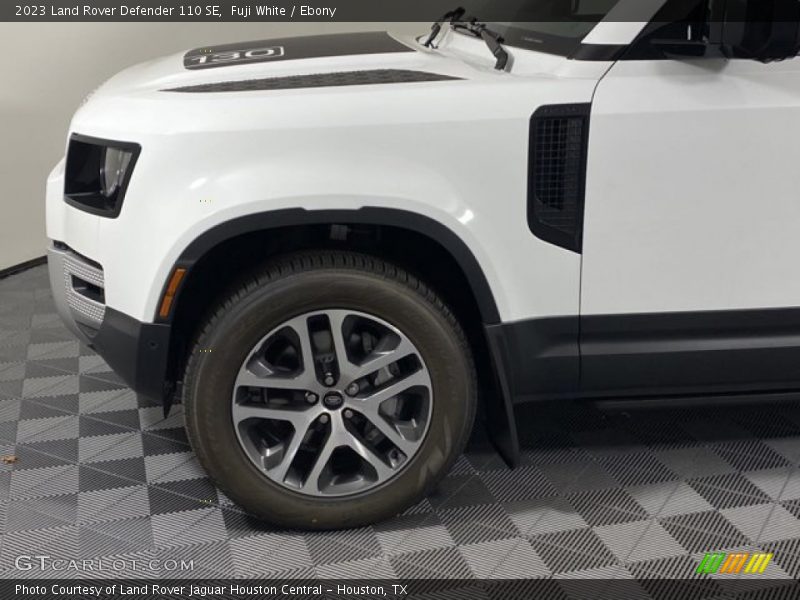  2023 Defender 110 SE Wheel