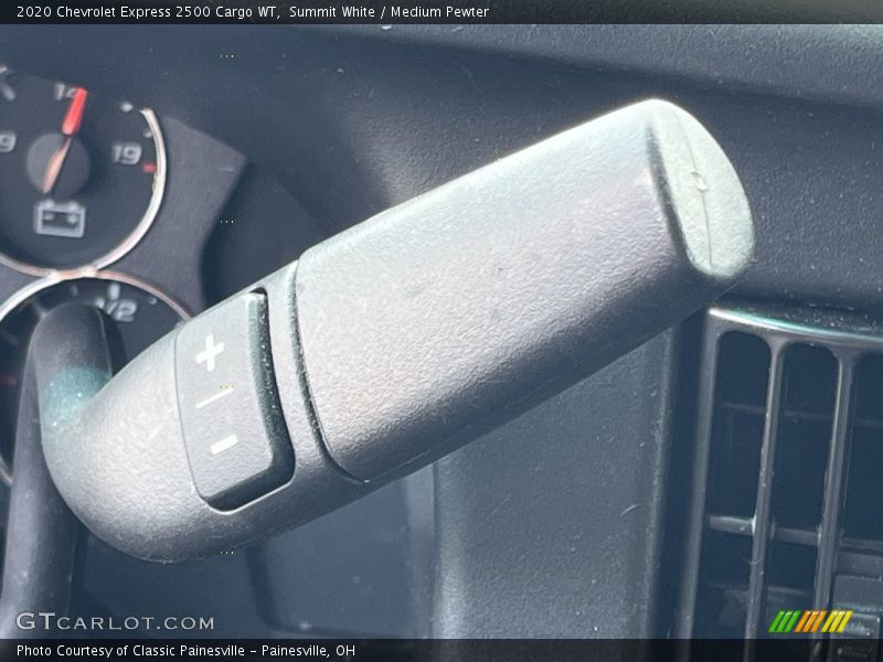 Summit White / Medium Pewter 2020 Chevrolet Express 2500 Cargo WT