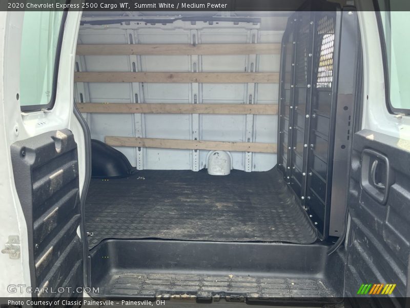 Summit White / Medium Pewter 2020 Chevrolet Express 2500 Cargo WT