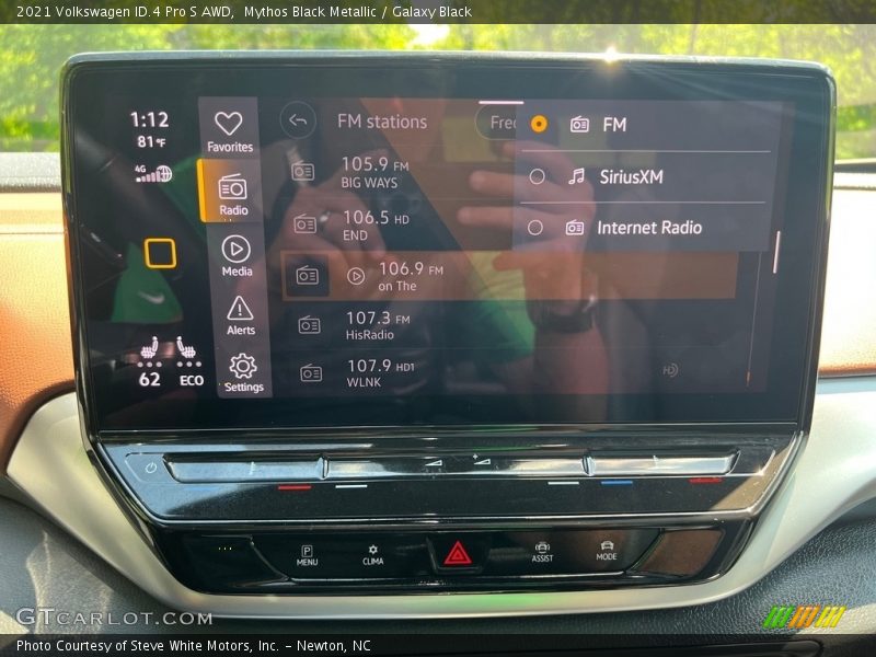 Controls of 2021 ID.4 Pro S AWD