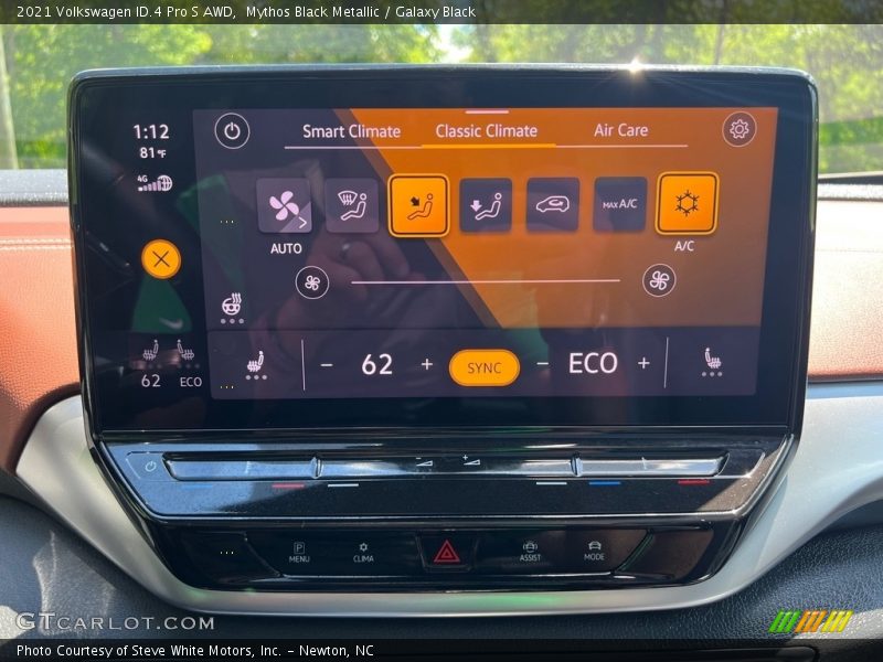 Controls of 2021 ID.4 Pro S AWD