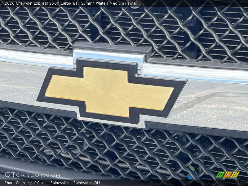 Summit White / Medium Pewter 2020 Chevrolet Express 2500 Cargo WT