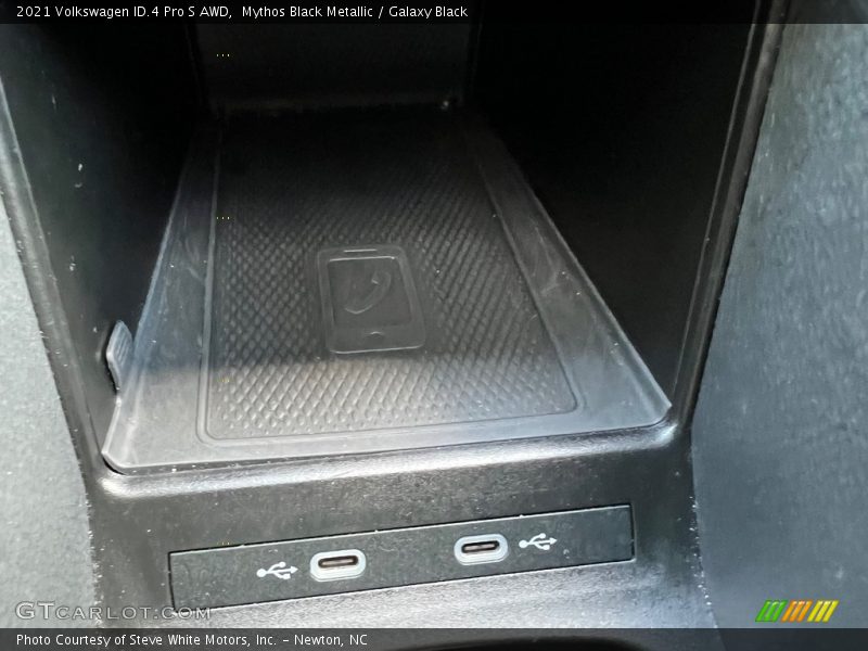 Mythos Black Metallic / Galaxy Black 2021 Volkswagen ID.4 Pro S AWD