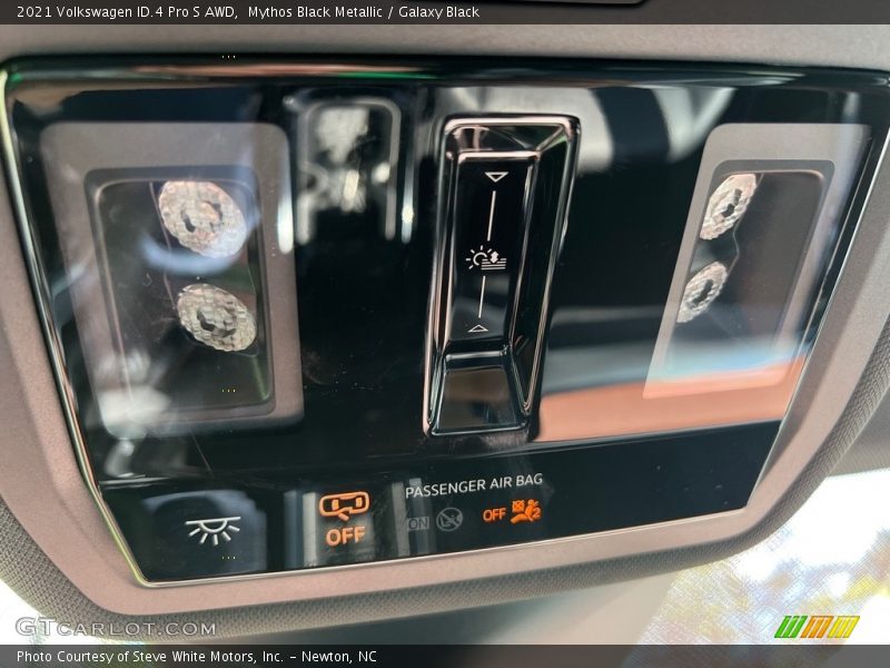 Controls of 2021 ID.4 Pro S AWD
