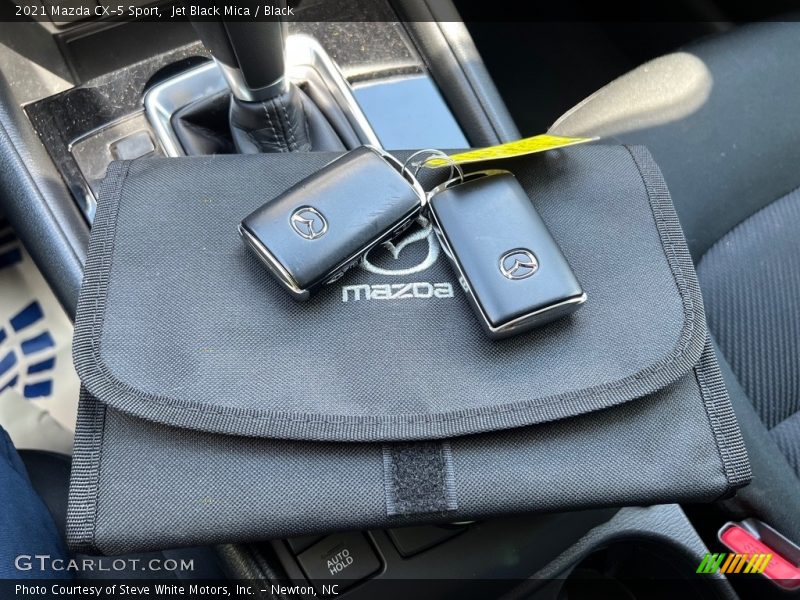 Keys of 2021 CX-5 Sport