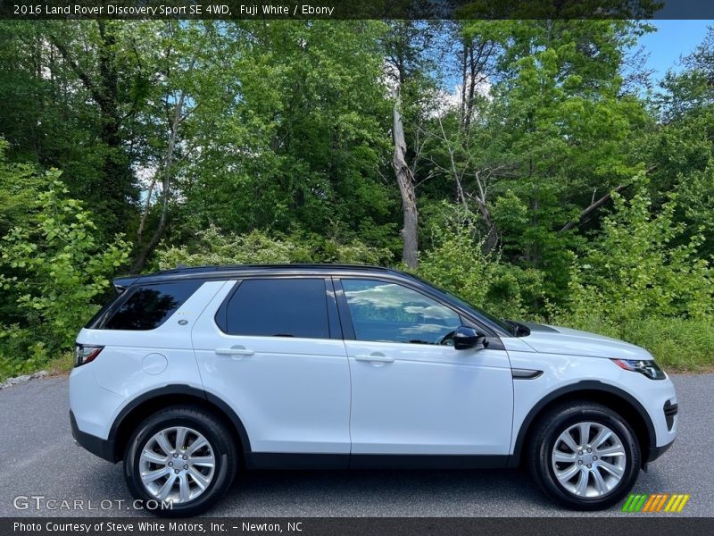 Fuji White / Ebony 2016 Land Rover Discovery Sport SE 4WD