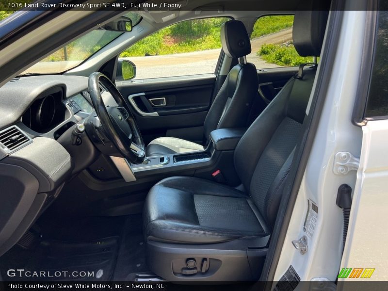 Fuji White / Ebony 2016 Land Rover Discovery Sport SE 4WD