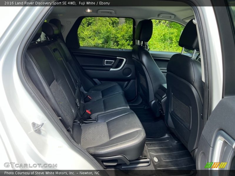 Fuji White / Ebony 2016 Land Rover Discovery Sport SE 4WD