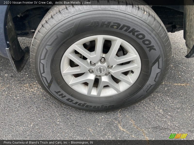 Arctic Blue Metallic / Steel 2020 Nissan Frontier SV Crew Cab