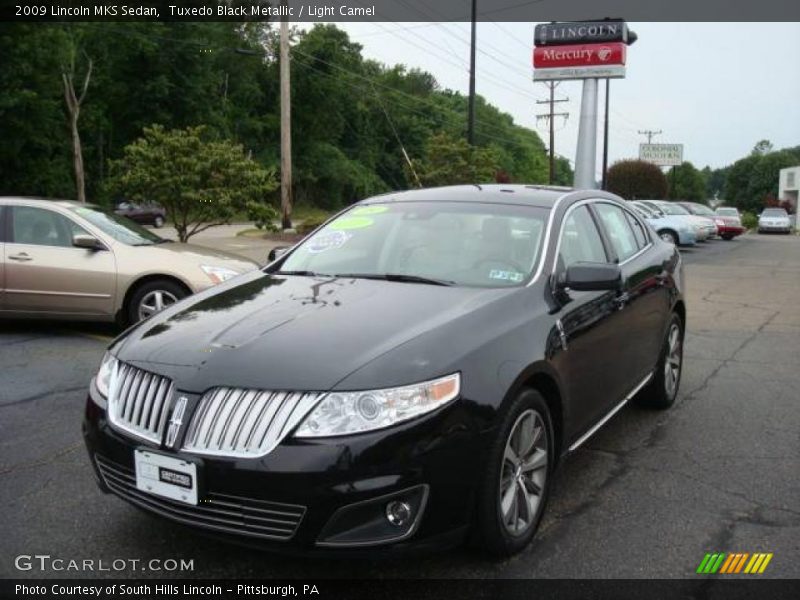 Tuxedo Black Metallic / Light Camel 2009 Lincoln MKS Sedan