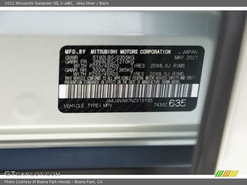 Alloy Silver / Black 2022 Mitsubishi Outlander SEL S-AWC