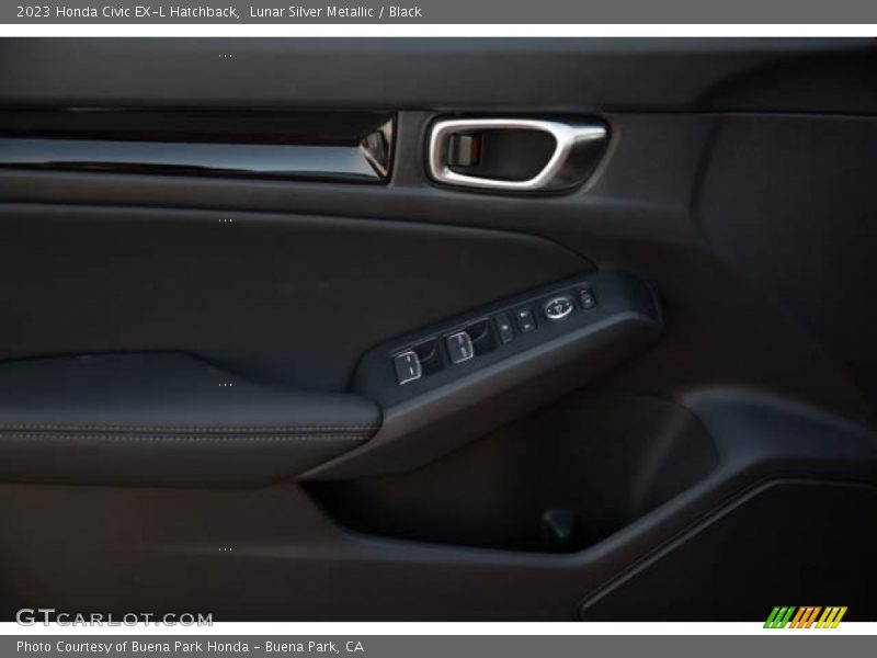 Lunar Silver Metallic / Black 2023 Honda Civic EX-L Hatchback