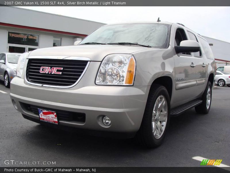Silver Birch Metallic / Light Titanium 2007 GMC Yukon XL 1500 SLT 4x4