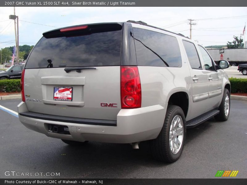 Silver Birch Metallic / Light Titanium 2007 GMC Yukon XL 1500 SLT 4x4