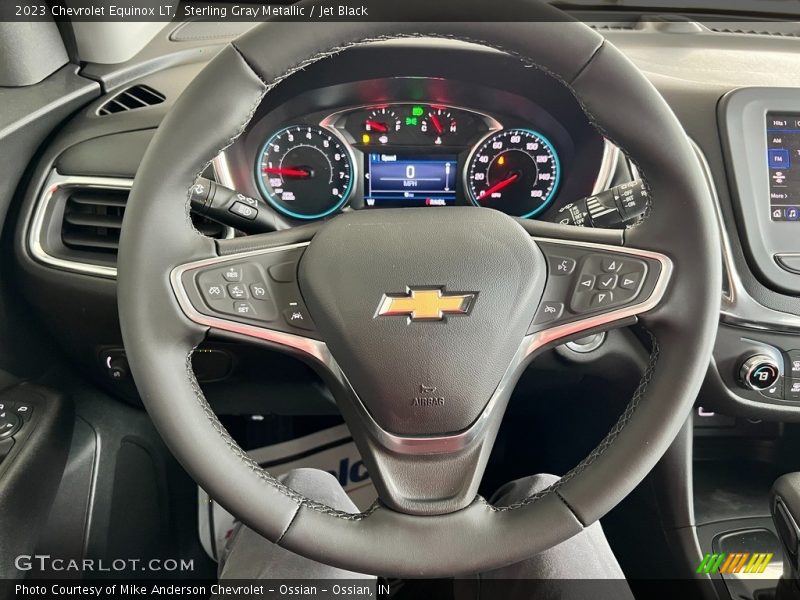 Sterling Gray Metallic / Jet Black 2023 Chevrolet Equinox LT