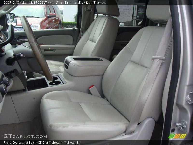 Silver Birch Metallic / Light Titanium 2007 GMC Yukon XL 1500 SLT 4x4