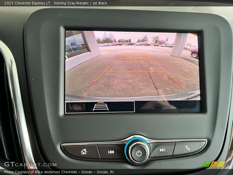 Sterling Gray Metallic / Jet Black 2023 Chevrolet Equinox LT